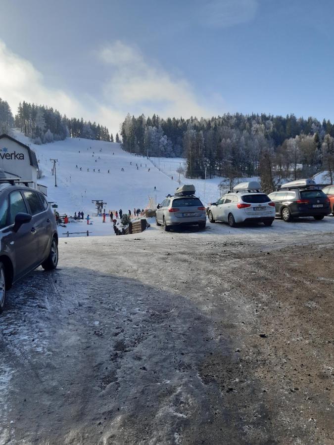 Czech Lodge Stara Ves ภายนอก รูปภาพ