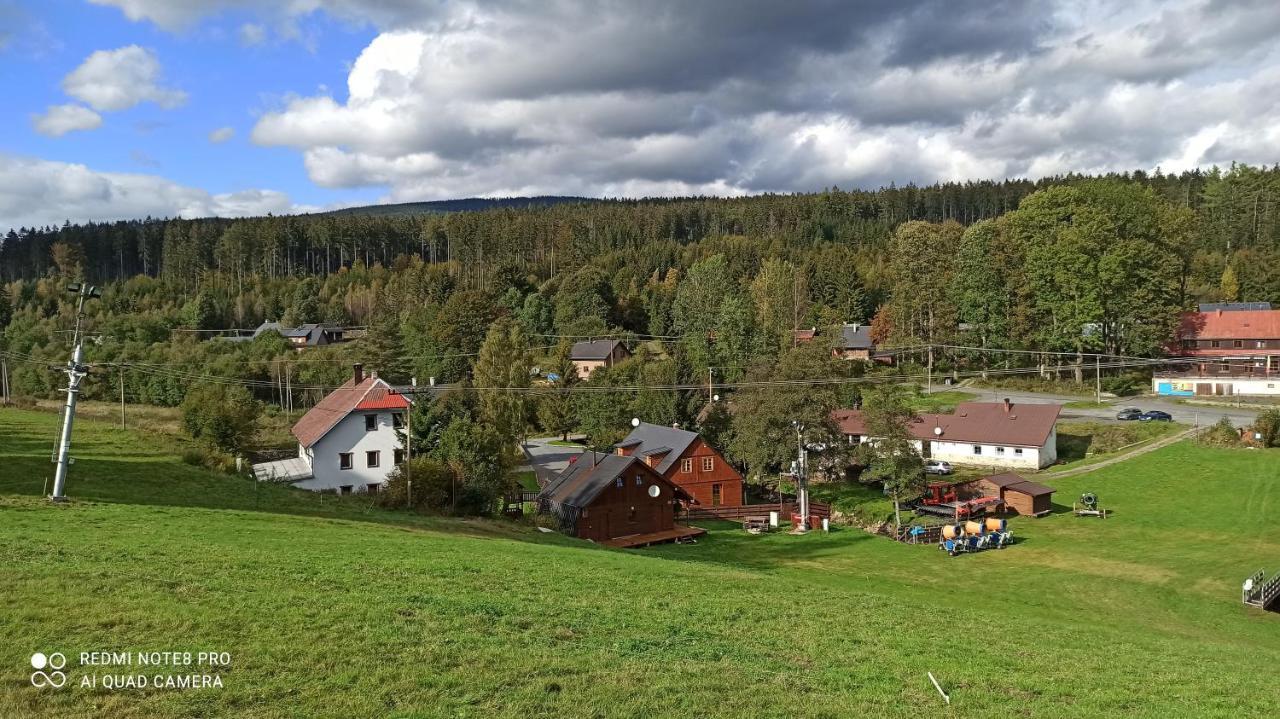 Czech Lodge Stara Ves ภายนอก รูปภาพ